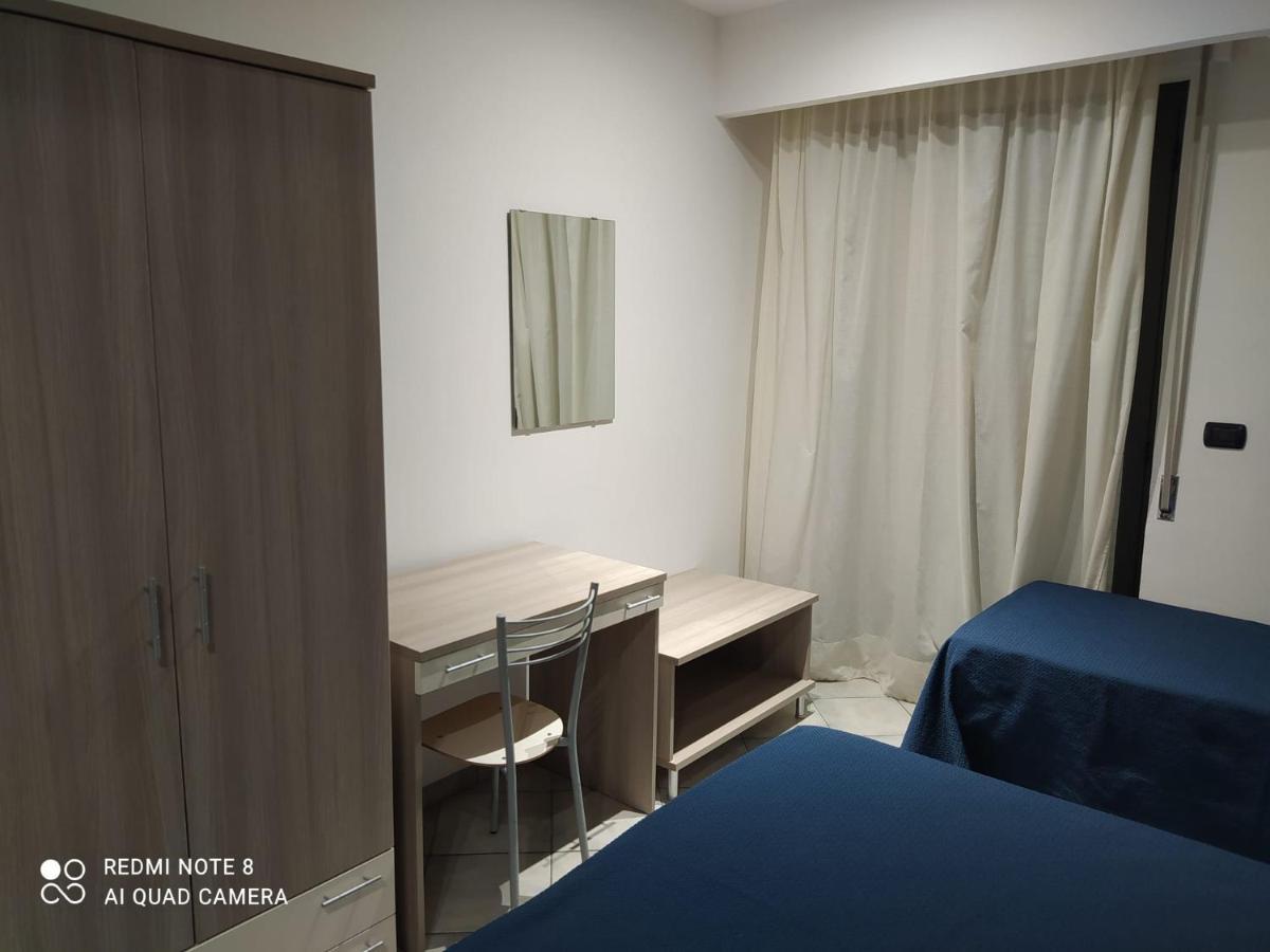 Hotel Poseidon Corigliano Calabro Exterior foto