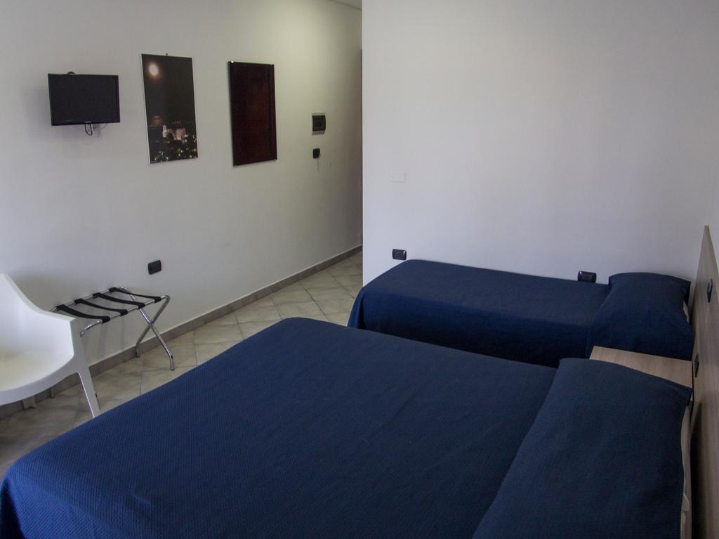 Hotel Poseidon Corigliano Calabro Exterior foto