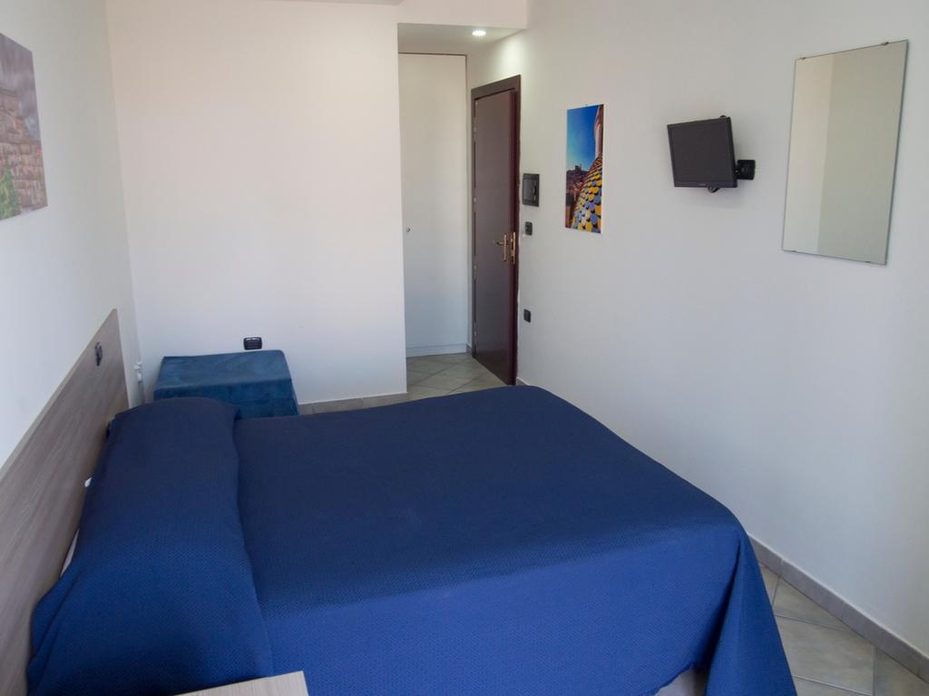 Hotel Poseidon Corigliano Calabro Exterior foto